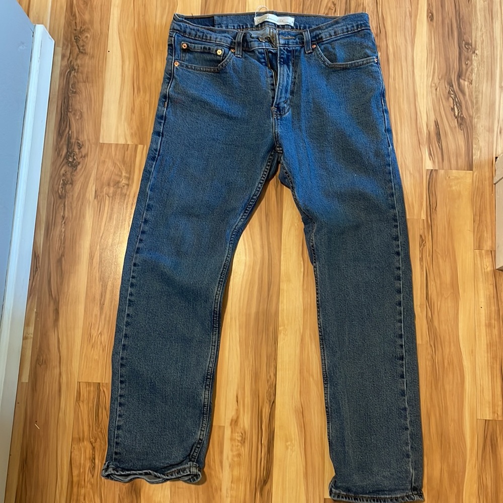 Signature Levi Stauss Gold Regular 32x30 Light Wash